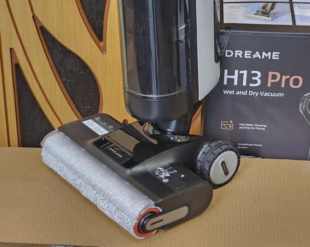 Обзор моющего вертикального пылесоса Dreame H13 Pro: новое поколение для влажной уборки, теперь с горячей сушкой и подсветкой / Техника для дома / iXBT Live